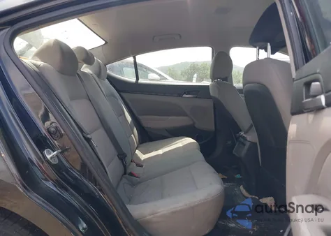 2017 Hyundai Elantra Se z USA, uszkodzony, nr VIN 5NPD84LF2HH050771